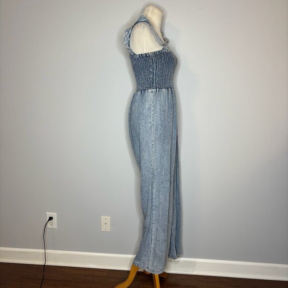 Bibi - Blue Smocked Jumpsuit - Picture 3 of 4